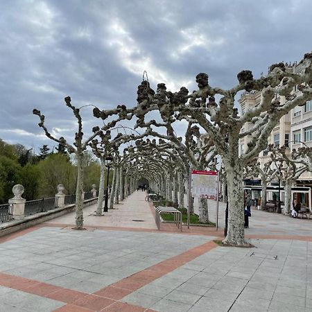 El Farolillo De La Catedral Vivienda De Uso Turistico Vut 9/251 Διαμέρισμα Burgo Εξωτερικό φωτογραφία